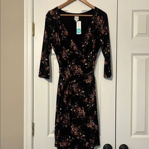 Kaileigh Maternity Black Floral Wrap Dress with Tie Front V-Neck